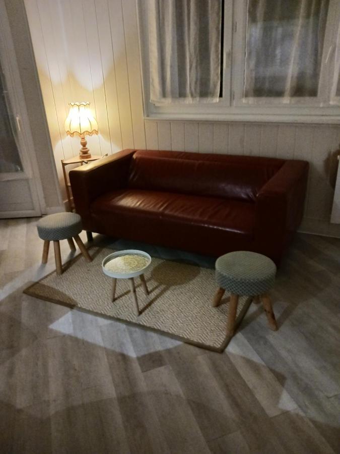 Appartement Confortable Dreux Exteriör bild